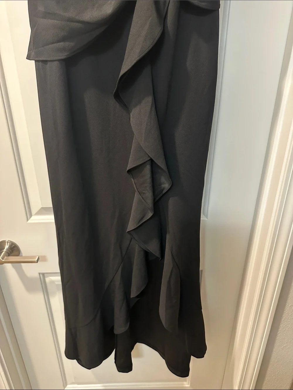 Black Sleeveless V-Neck Ruffle Front Evening Dress